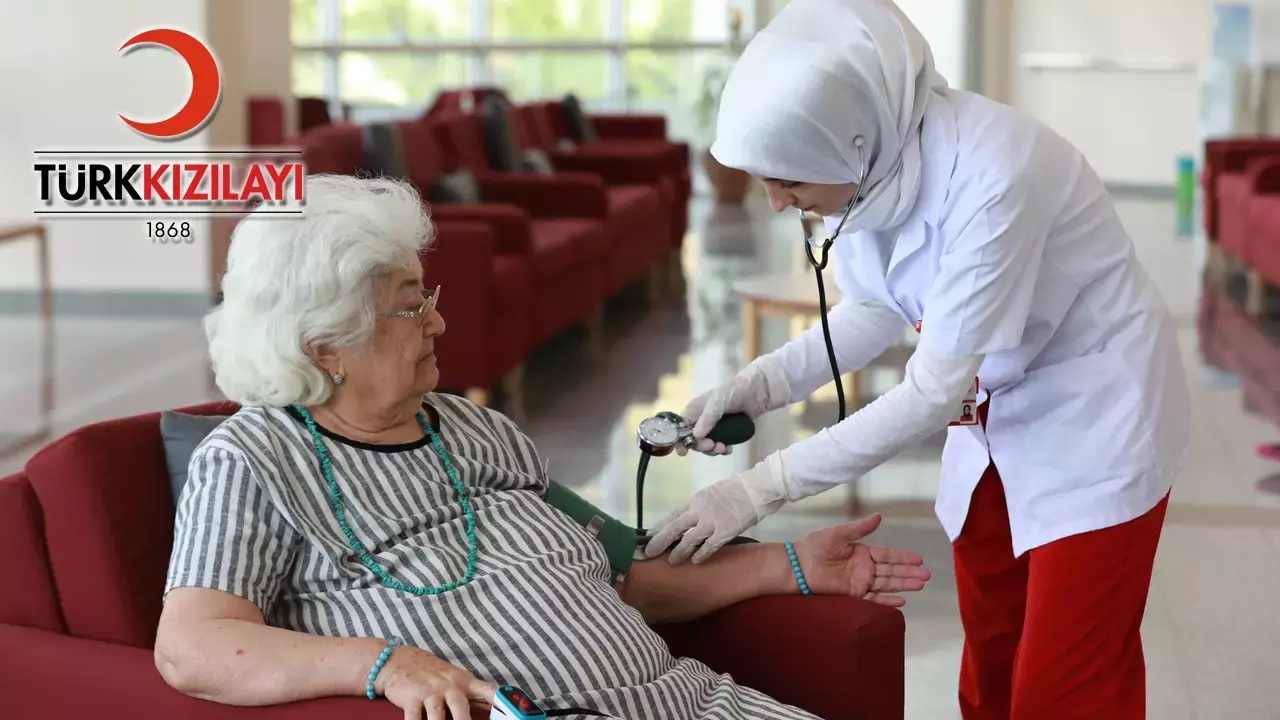 Kızılay Yaşlı Bakım Personeli Alımı 2025 Başvuruları Sürüyor
