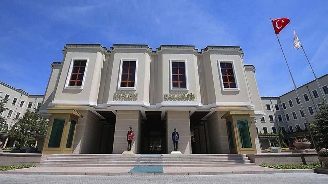 İçişleri Bakanlığı 11 Bilişim Personeli Alımı Başladı